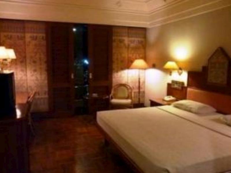 Hotel Pusako Букитинги Екстериор снимка