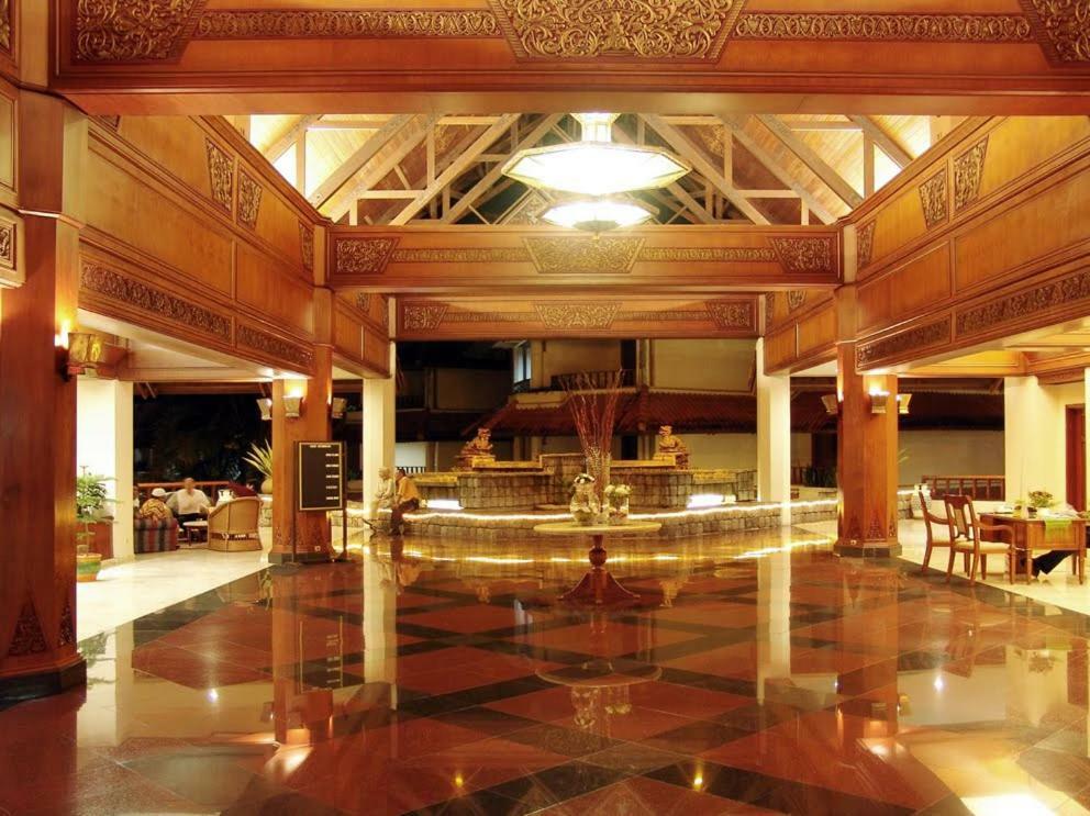 Hotel Pusako Букитинги Екстериор снимка